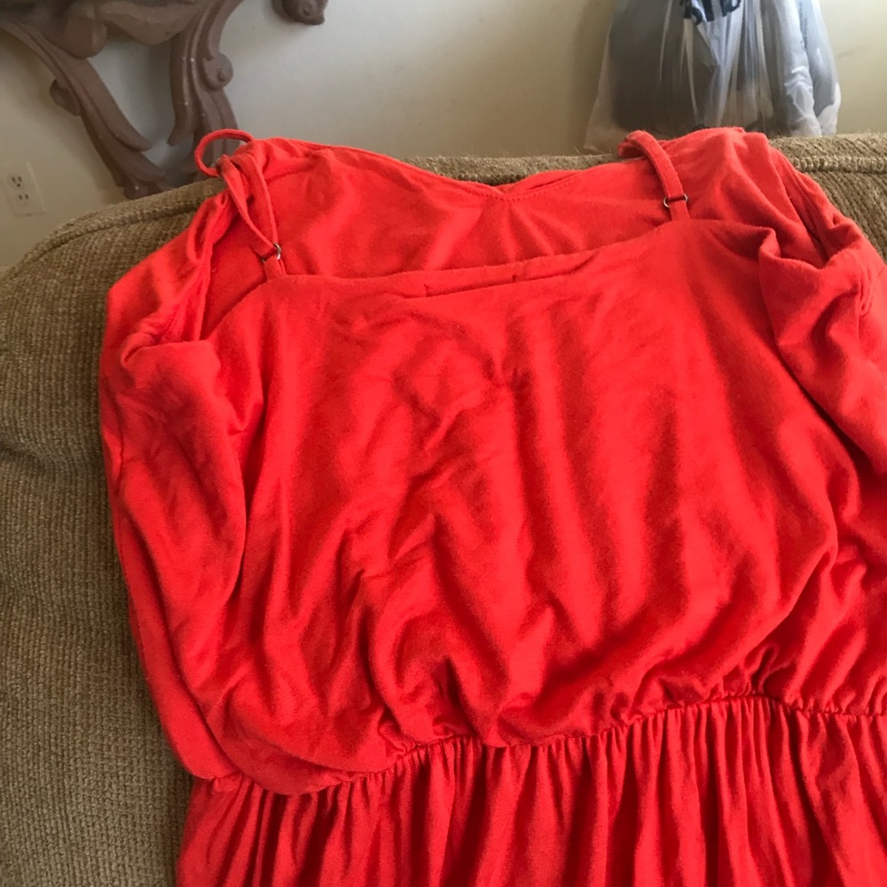 Dress - Picture 3 of 4
